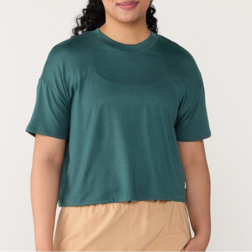 Vuori Energy Tee in Moss Heather